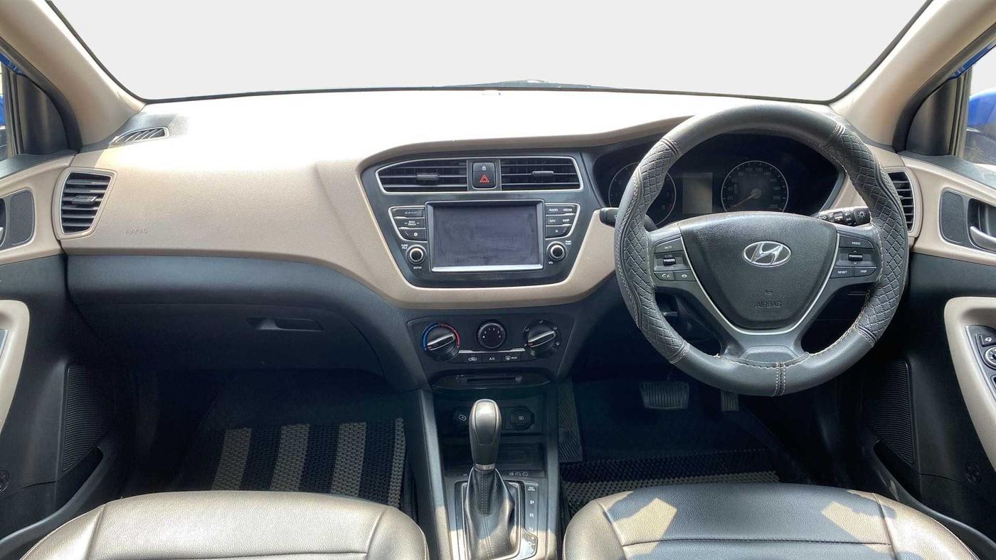 2019 Hyundai Elite i20 SPORTZ PLUS  1.2 CVT, Petrol, Automatic, 29,476 km, Dashboard