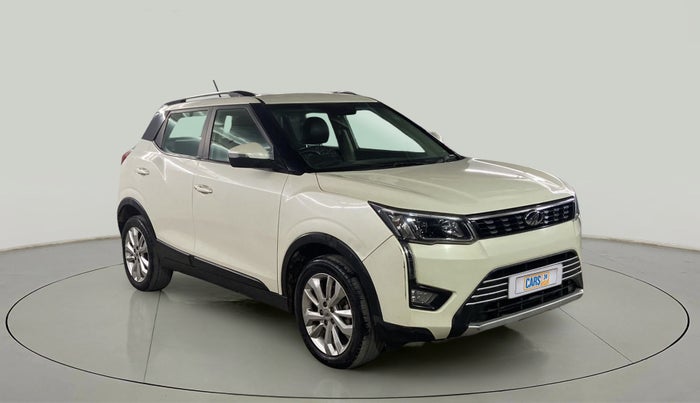 2020 Mahindra XUV300 W8 1.5 DIESEL AMT, Diesel, Automatic, 54,812 km, Right Front Diagonal