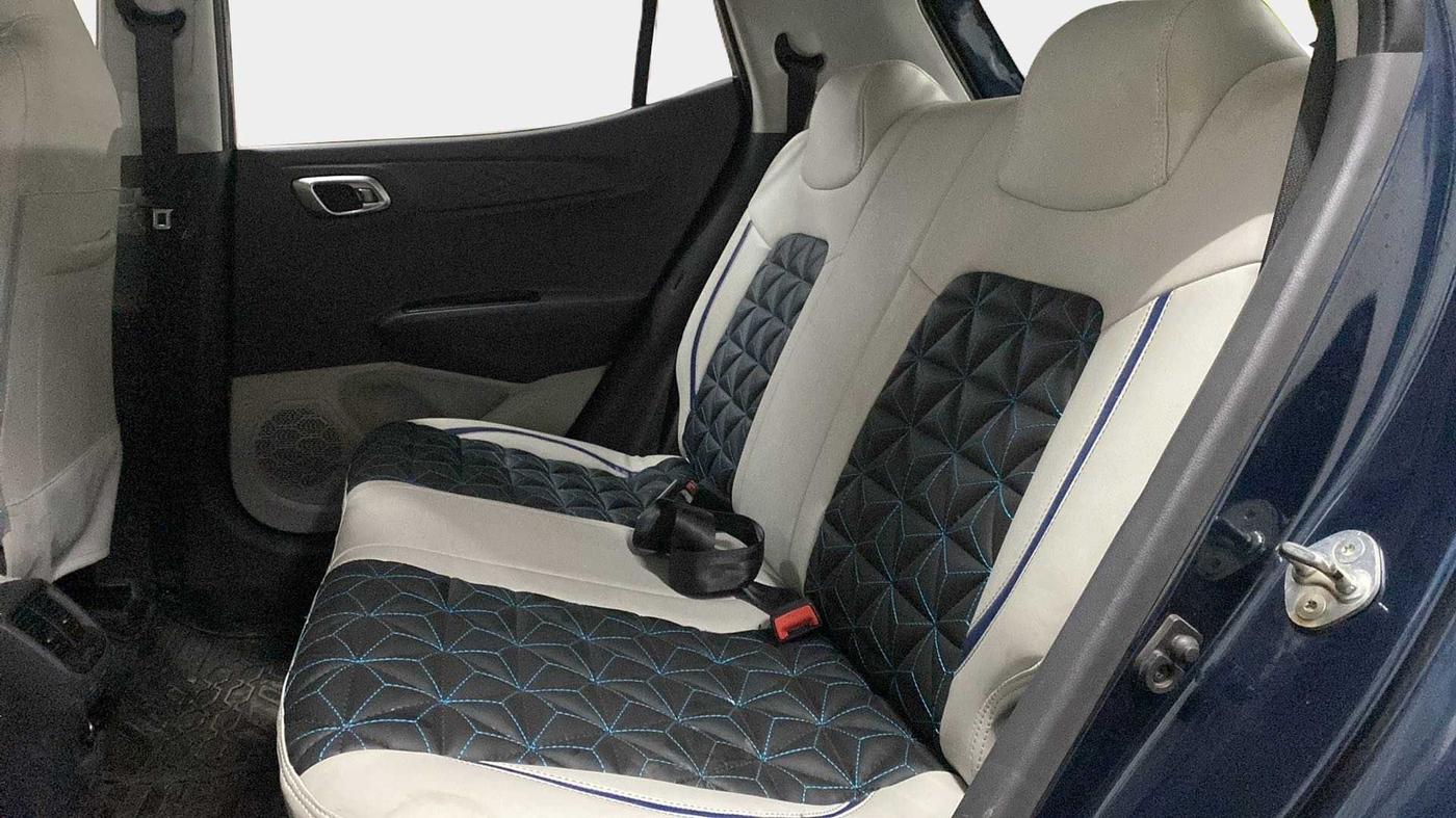 2021 Hyundai GRAND I10 NIOS SPORTZ 1.2 KAPPA VTVT CNG, CNG, Manual, 15,185 km, Right Side Rear Door Cabin