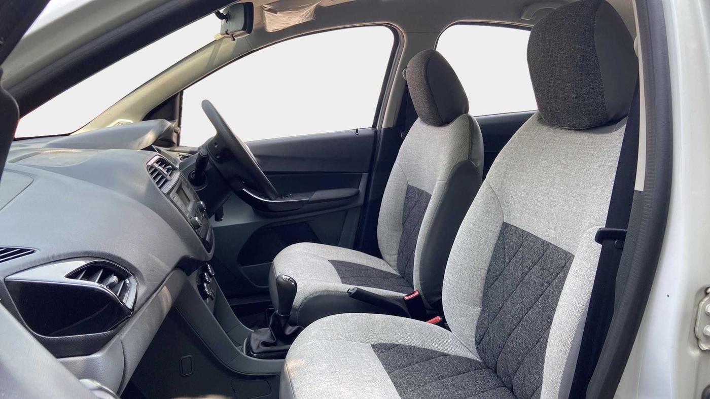 2019 Tata TIGOR XZ PETROL, Petrol, Manual, 90,474 km, Right Side Front Door Cabin