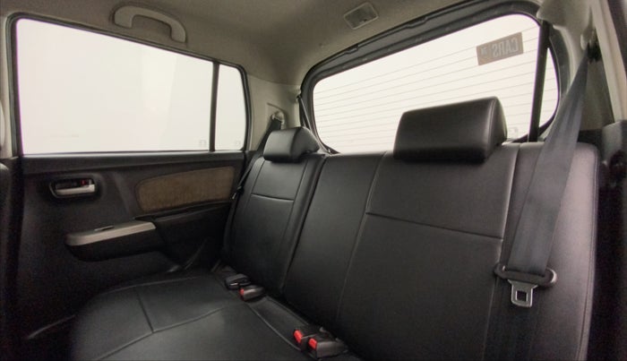 2013 Maruti Wagon R 1.0 VXI, Petrol, Manual, 1,12,582 km, Right Side Rear Door Cabin