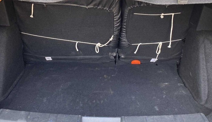 2018 Tata NEXON XZA PLUS PETROL, Petrol, Automatic, 39,103 km, Boot Inside