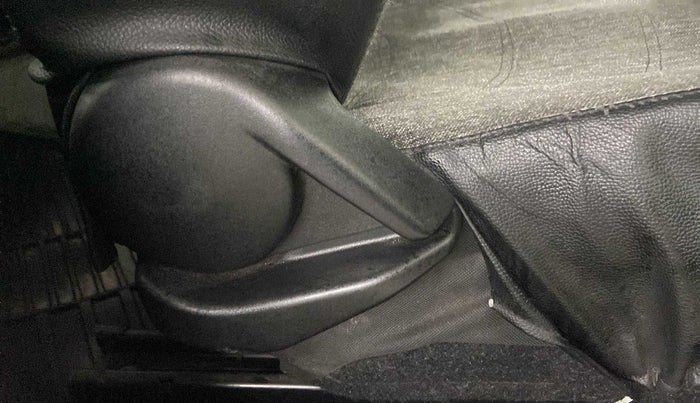 2016 Maruti Baleno DELTA CVT PETROL 1.2, Petrol, Automatic, 64,002 km, Driver Side Adjustment Panel
