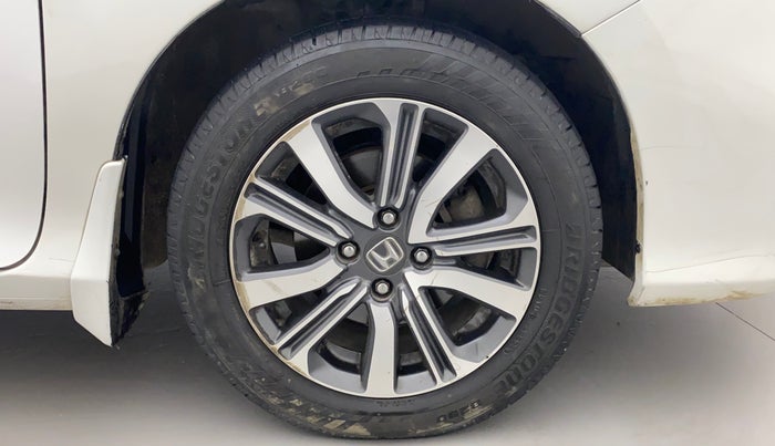 2017 Honda City 1.5L I-VTEC V MT, Petrol, Manual, 1,15,769 km, Right Front Wheel
