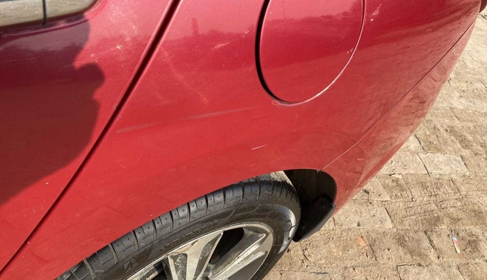 2018 Hyundai Verna 1.6 SX (O) CRDI MT, Diesel, Manual, 63,665 km, Left quarter panel - Slightly dented