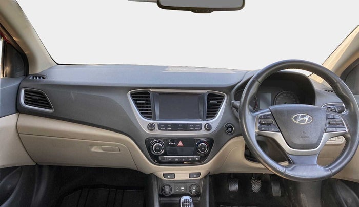 2018 Hyundai Verna 1.6 SX (O) CRDI MT, Diesel, Manual, 63,665 km, Dashboard