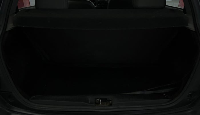 2014 Toyota Etios CROSS 1.5 V, Petrol, Manual, 66,631 km, Boot Inside