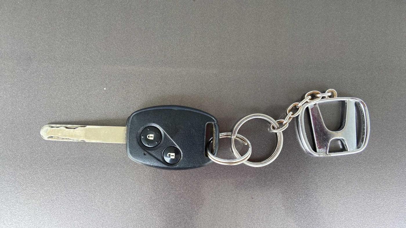 2012 Honda Brio S MT, Petrol, Manual, 84,505 km, Key Close Up