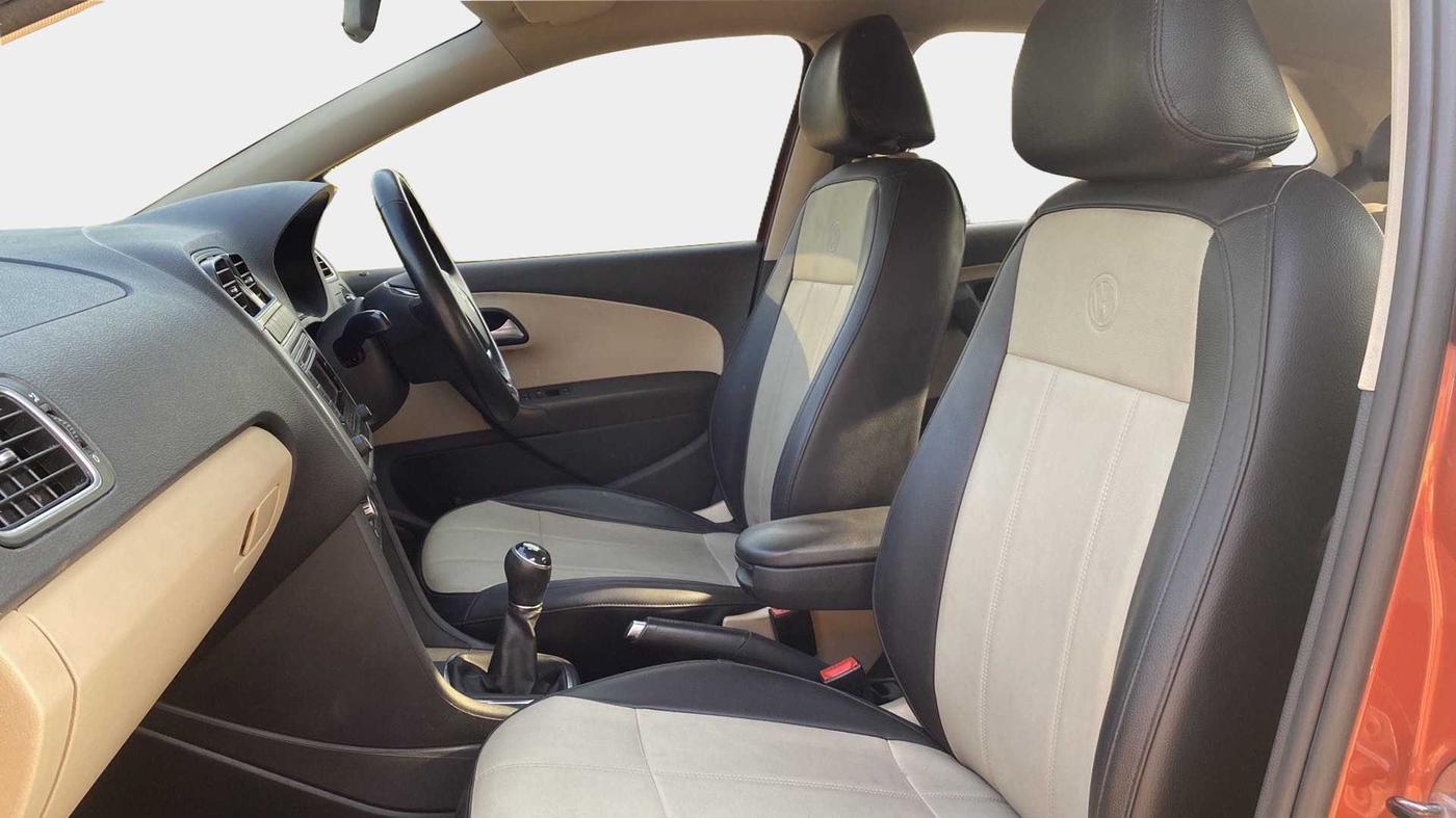 2014 Volkswagen Polo HIGHLINE1.2L, Petrol, Manual, 50,860 km, Right Side Front Door Cabin