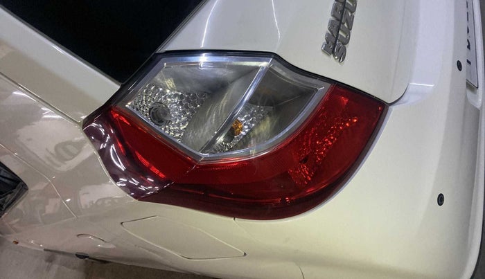 2017 Maruti Alto K10 VXI (O), Petrol, Manual, 42,731 km, Left tail light - Minor scratches