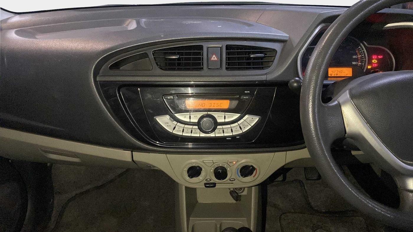 2017 Maruti Alto K10 VXI (O), Petrol, Manual, 42,731 km, Air Conditioner