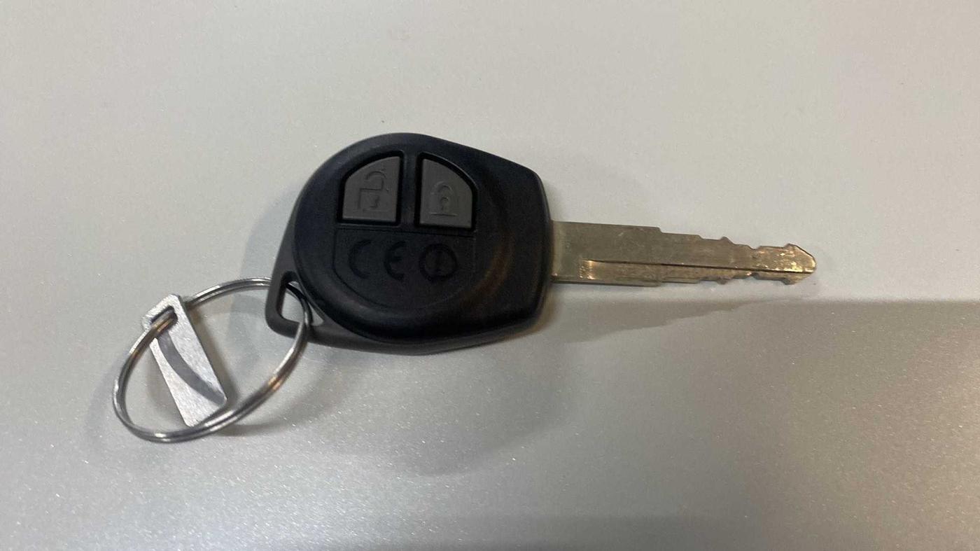 2022 Maruti Ertiga VXI SHVS, Petrol, Manual, 11,744 km, Key Close Up