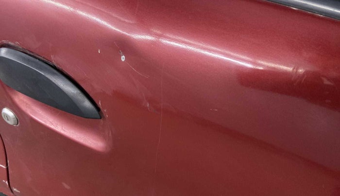 2017 Renault Kwid RXT 1.0 (O), Petrol, Manual, 48,781 km, Driver-side door - Minor scratches