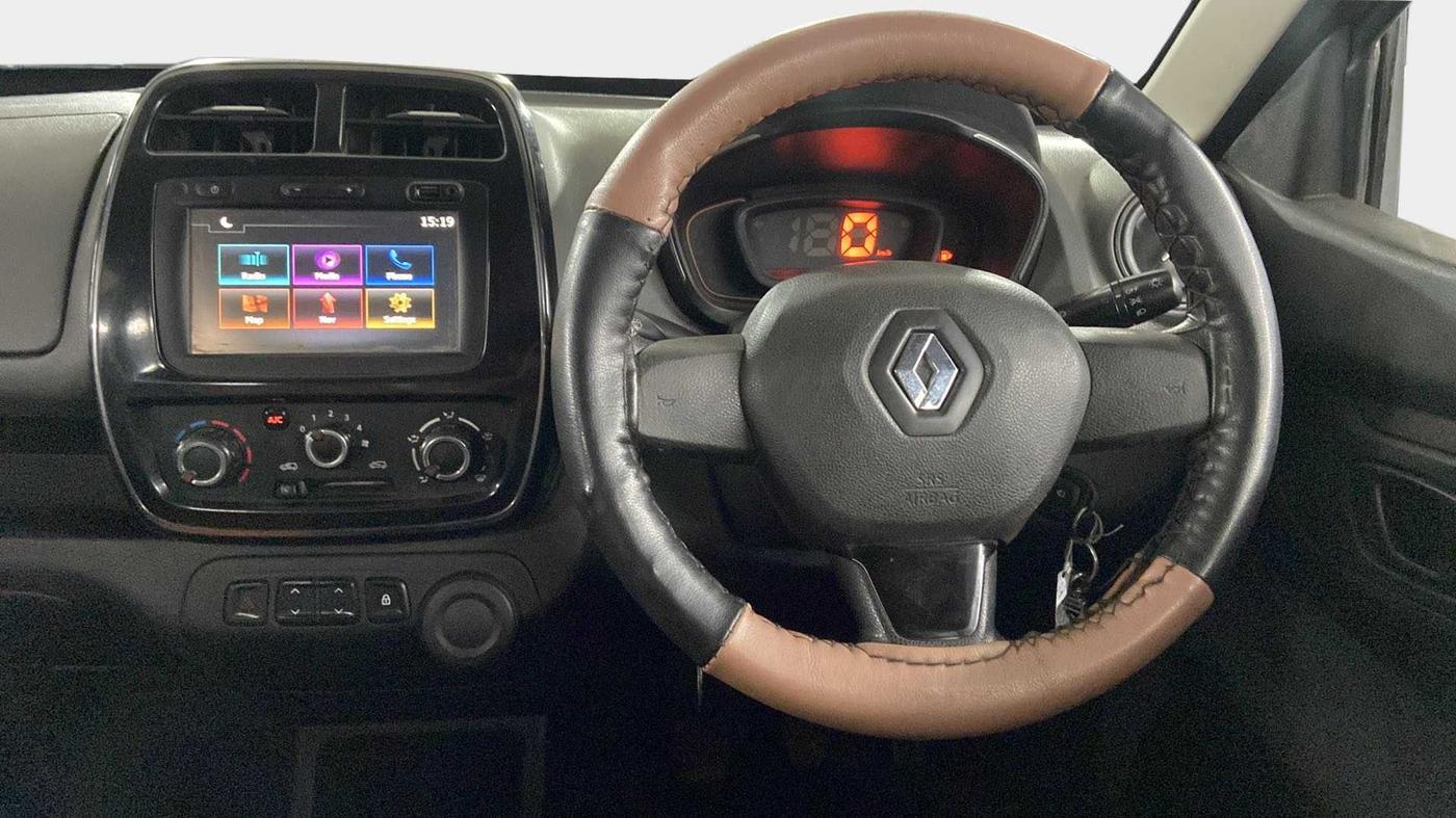 2017 Renault Kwid RXT 1.0 (O), Petrol, Manual, 48,781 km, Steering Wheel Close Up