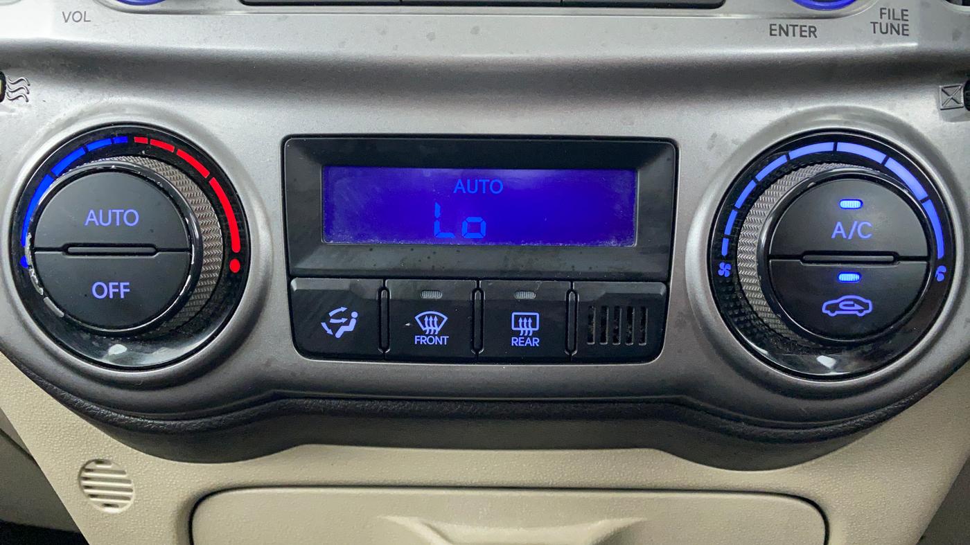 2014 Hyundai i20 SPORTZ 1.2 VTVT, Petrol, Manual, 36,030 km, Automatic Climate Control