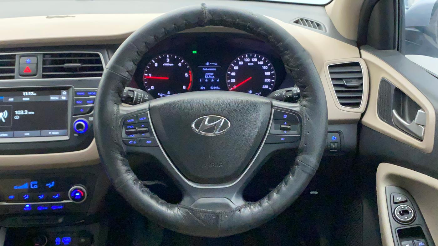 2019 Hyundai Elite i20 ASTA 1.4 CRDI (O), Diesel, Manual, 52,124 km, Steering Wheel Close Up