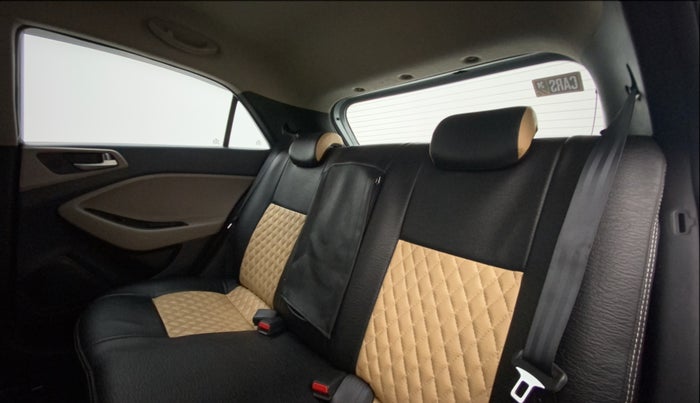 2019 Hyundai Elite i20 ASTA 1.4 CRDI (O), Diesel, Manual, 52,124 km, Right Side Rear Door Cabin