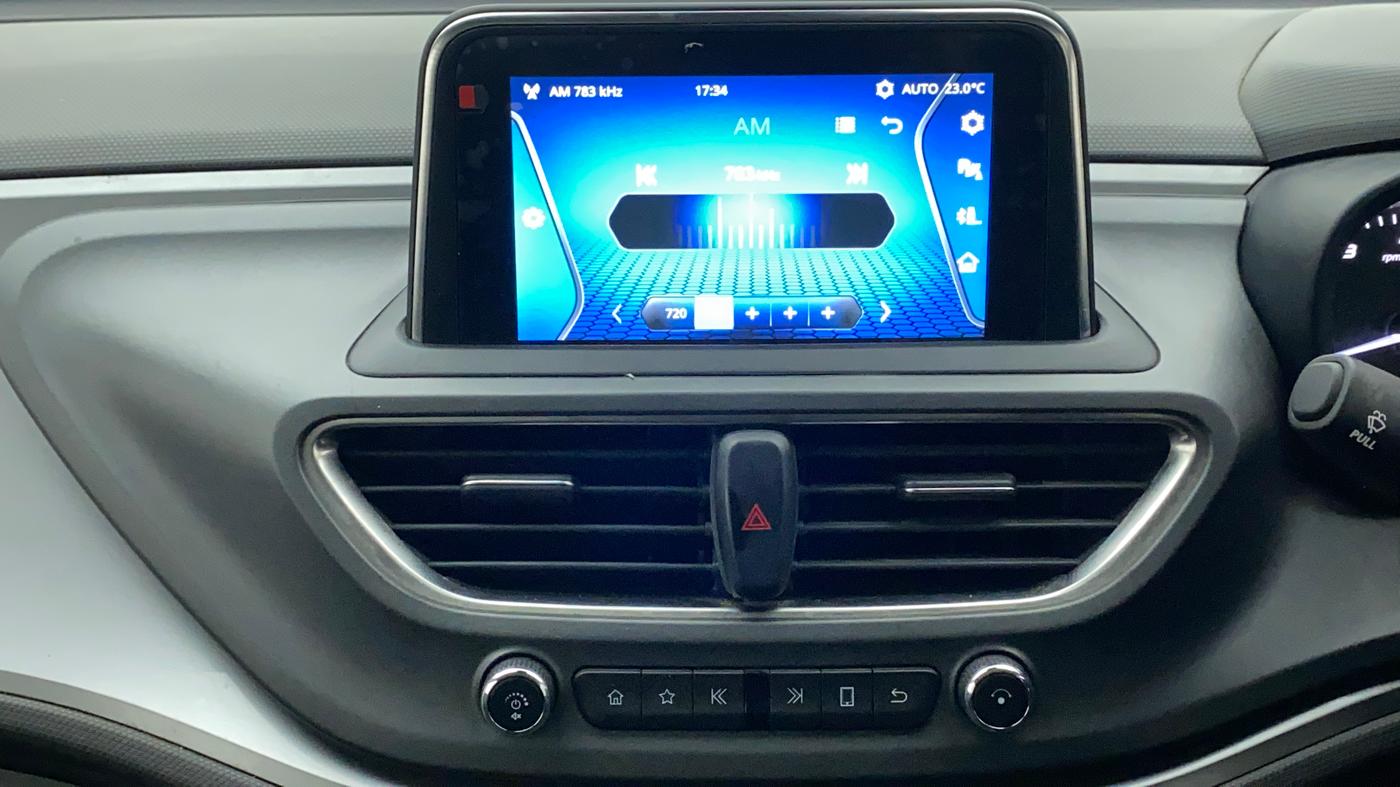 2020 Tata ALTROZ XT PETROL, Petrol, Manual, 49,021 km, Infotainment System