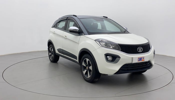 2018 Tata NEXON XZ PLUS DIESEL DUAL TONE, Diesel, Manual, 1,24,653 km, SRP