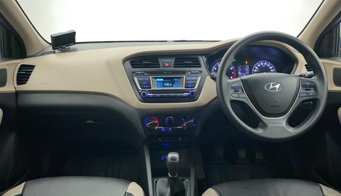 2017 Hyundai Elite i20 MAGNA 1.2, Petrol, Manual, 80,609 km, Dashboard