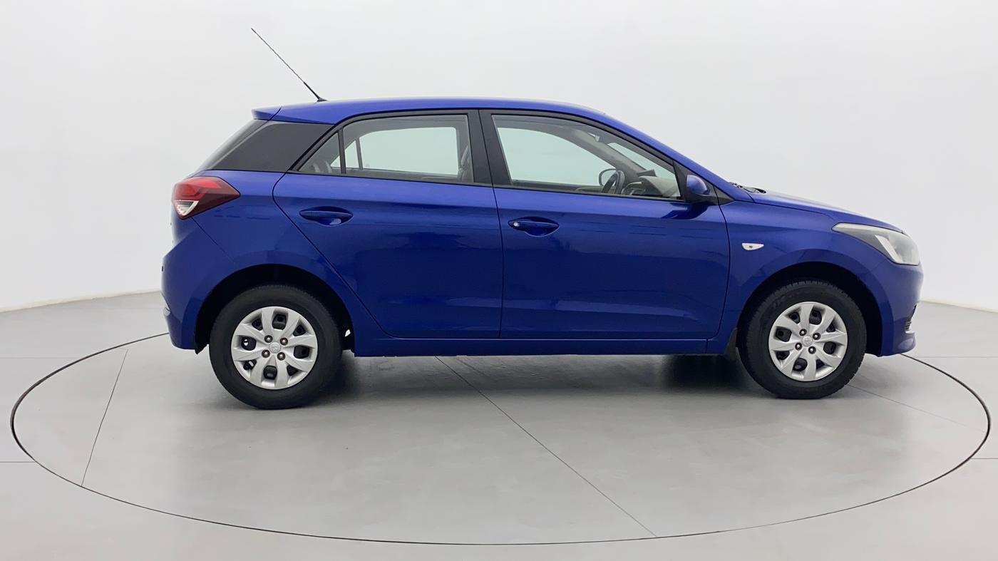 2017 Hyundai Elite i20 MAGNA 1.2, Petrol, Manual, 80,609 km, Right Side View