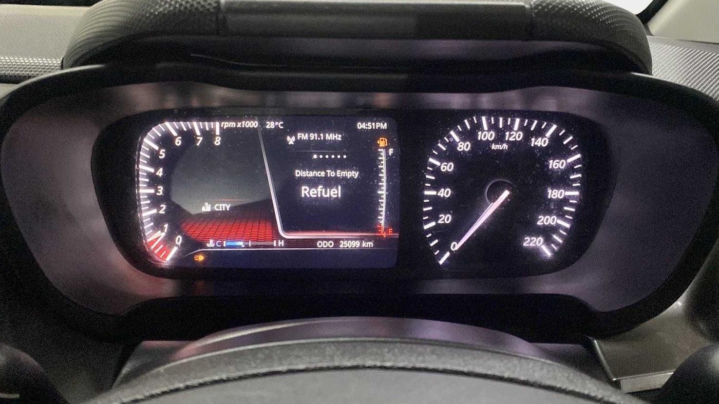 2020 Tata ALTROZ XZ PETROL, Petrol, Manual, 25,095 km, Odometer Image