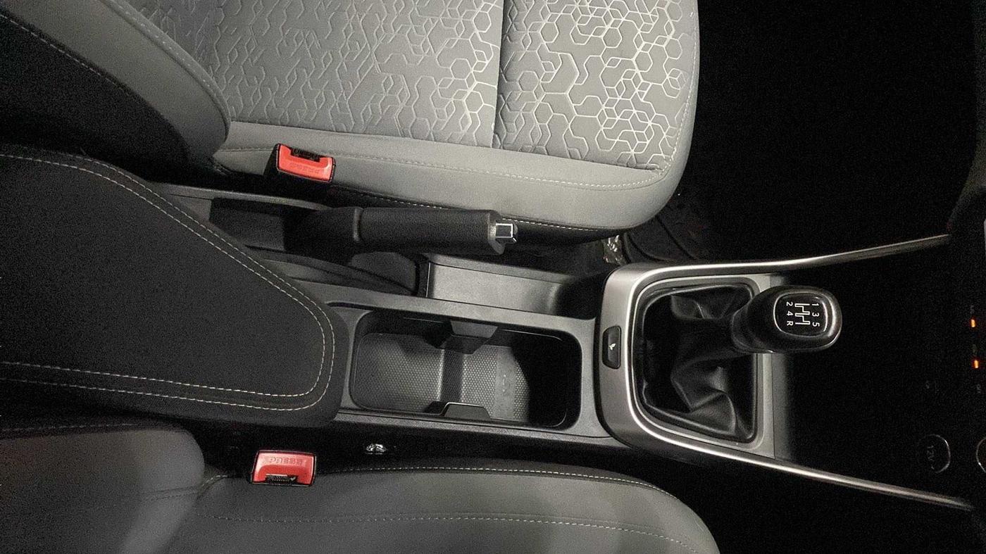 2020 Tata ALTROZ XZ PETROL, Petrol, Manual, 25,095 km, Gear Lever