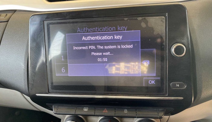 2019 Renault TRIBER RXZ, Petrol, Manual, 39,623 km, Infotainment system - Music system not functional