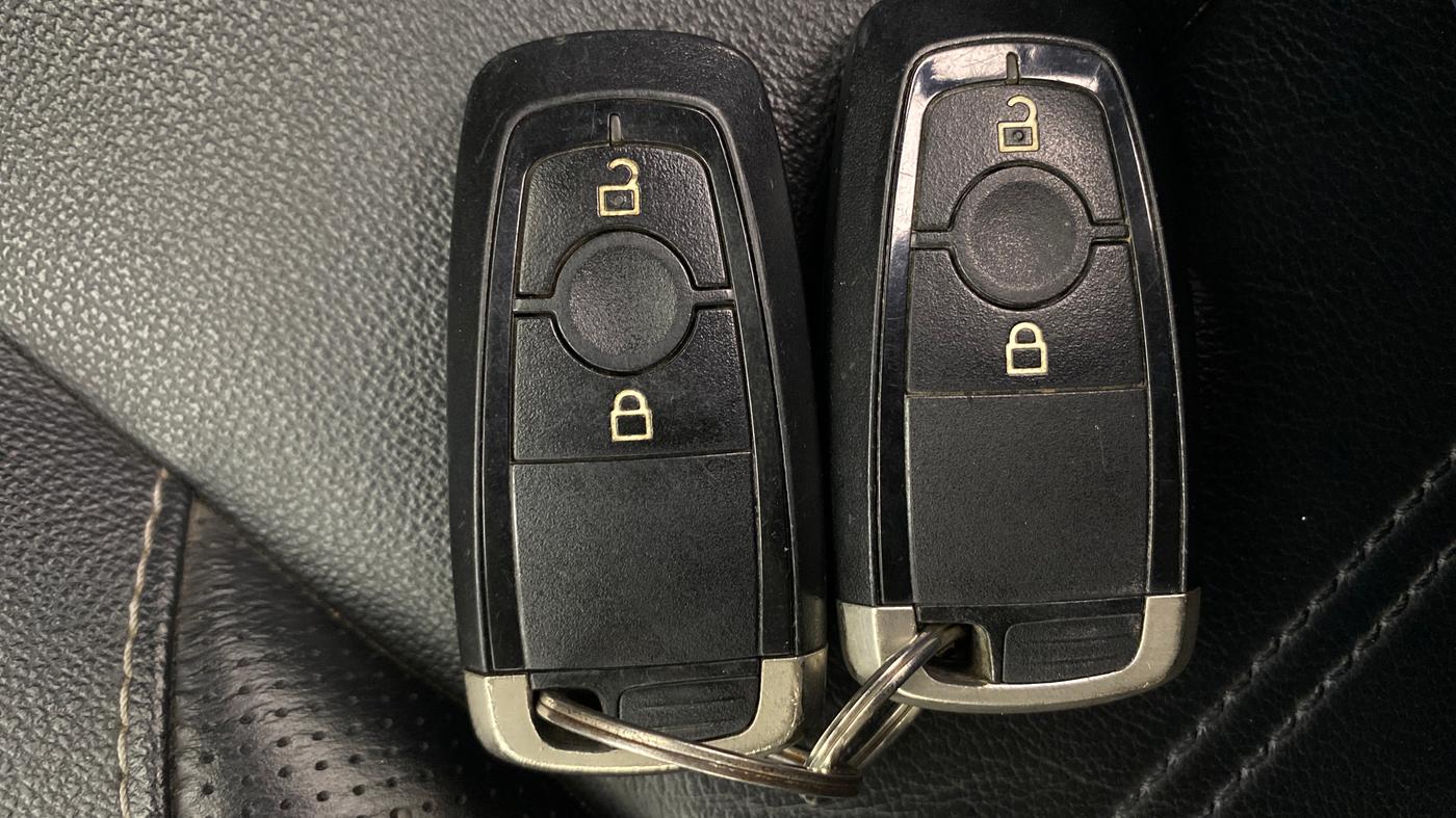 2018 Ford Ecosport TITANIUM + 1.5L PETROL AT, Petrol, Automatic, 1,07,052 km, Key Close Up