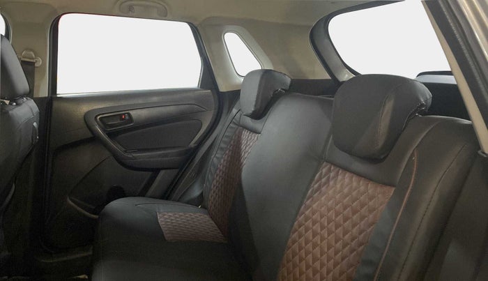 2018 Maruti Vitara Brezza VDI, Diesel, Manual, 78,602 km, Right Side Rear Door Cabin
