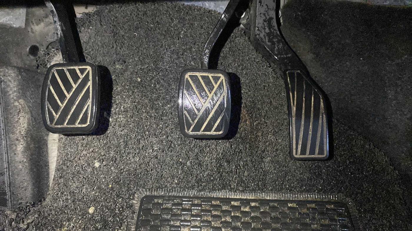 2018 Maruti Vitara Brezza VDI, Diesel, Manual, 78,602 km, Pedals