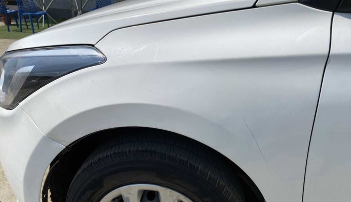 2016 Hyundai Elite i20 SPORTZ 1.2, Petrol, Manual, 92,143 km, Left fender - Minor scratches