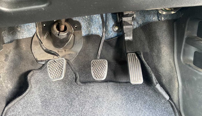 2016 Honda Jazz 1.5L I-DTEC V, Diesel, Manual, 19,152 km, Pedals