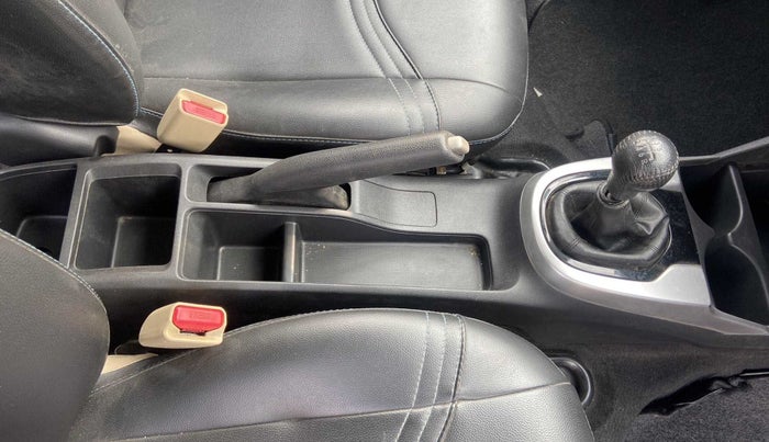 2016 Honda Jazz 1.5L I-DTEC V, Diesel, Manual, 19,152 km, Gear Lever