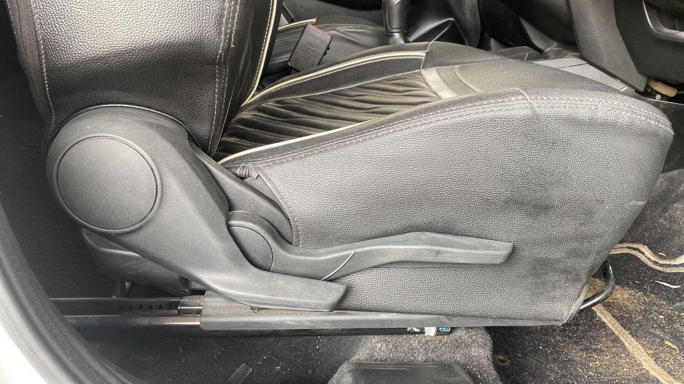 2018 Maruti Swift VXI, Petrol, Manual, 64,582 km, Driver Side Adjustment Panel
