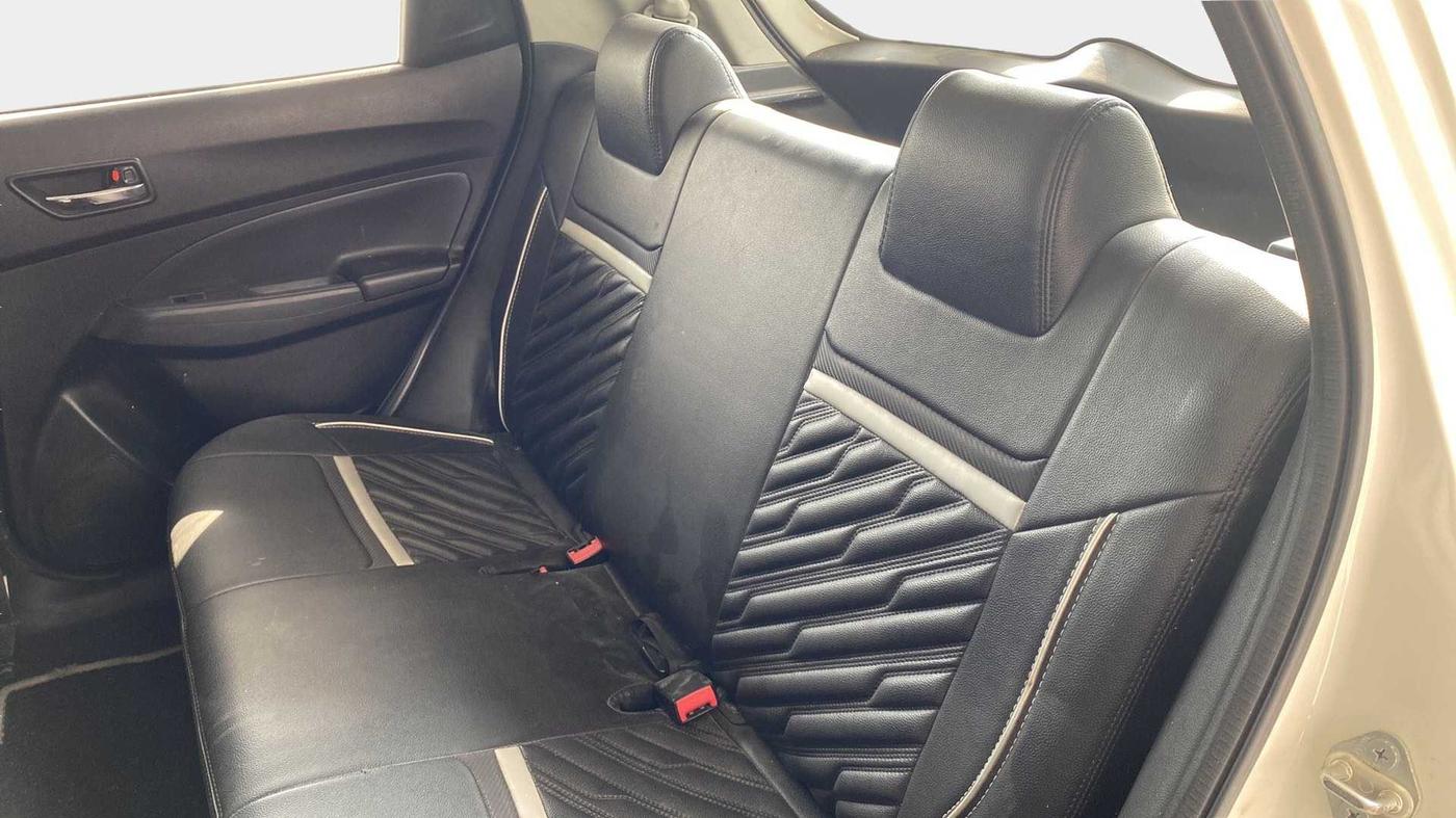 2018 Maruti Swift VXI, Petrol, Manual, 64,582 km, Right Side Rear Door Cabin