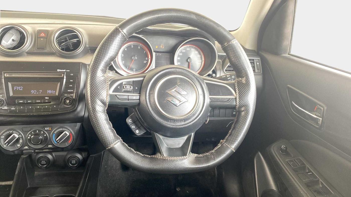 2018 Maruti Swift VXI, Petrol, Manual, 64,582 km, Steering Wheel Close Up