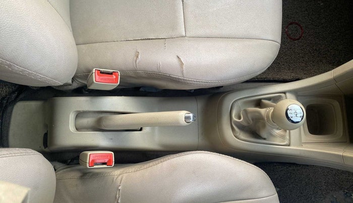 2016 Maruti Swift Dzire VDI ABS, Diesel, Manual, 96,009 km, Gear Lever