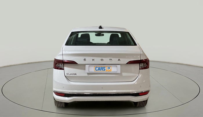 2023 Skoda SLAVIA STYLE 1.0L TSI AT, Petrol, Automatic, 10,058 km, Back/Rear