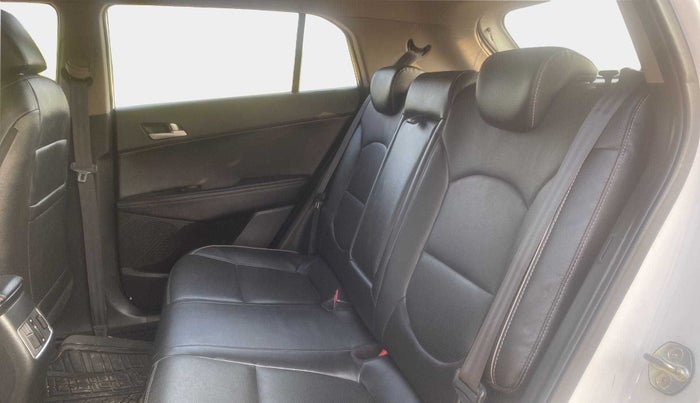 2019 Hyundai Creta SX (O) 1.6 PETROL, Petrol, Manual, 25,937 km, Right Side Rear Door Cabin