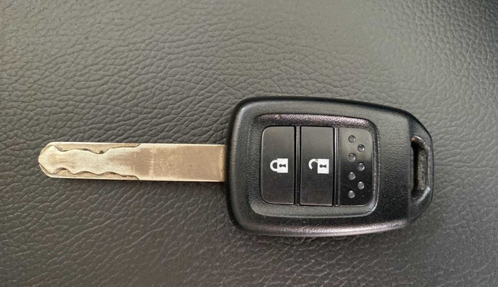 2016 Honda City 1.5L I-VTEC V MT, Petrol, Manual, 48,862 km, Key Close Up
