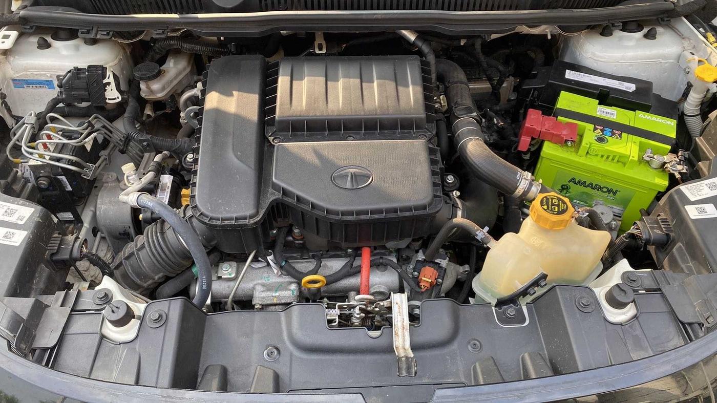 2021 Tata NEXON XMA DIESEL, CNG, Automatic, 23,869 km, Open Bonet