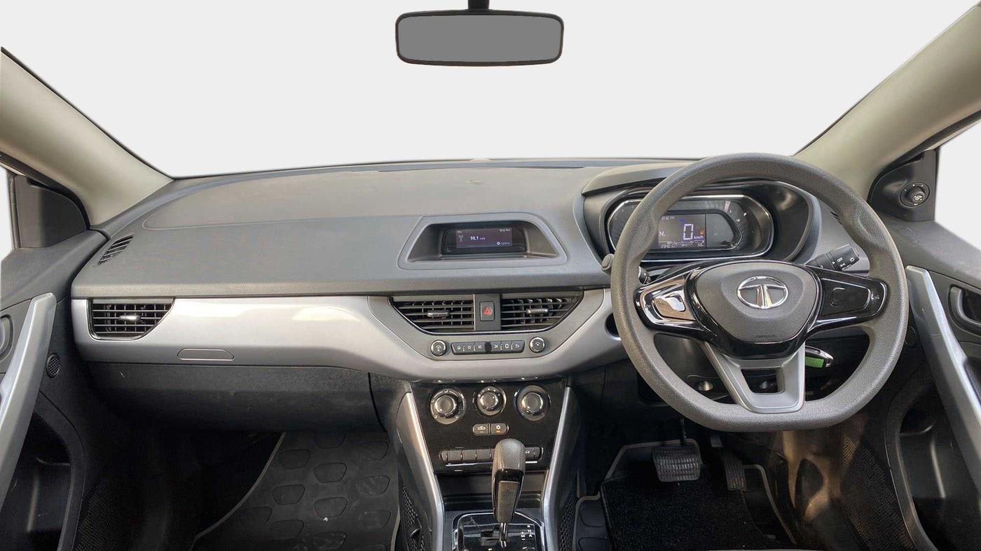 2021 Tata NEXON XMA DIESEL, CNG, Automatic, 23,869 km, Dashboard