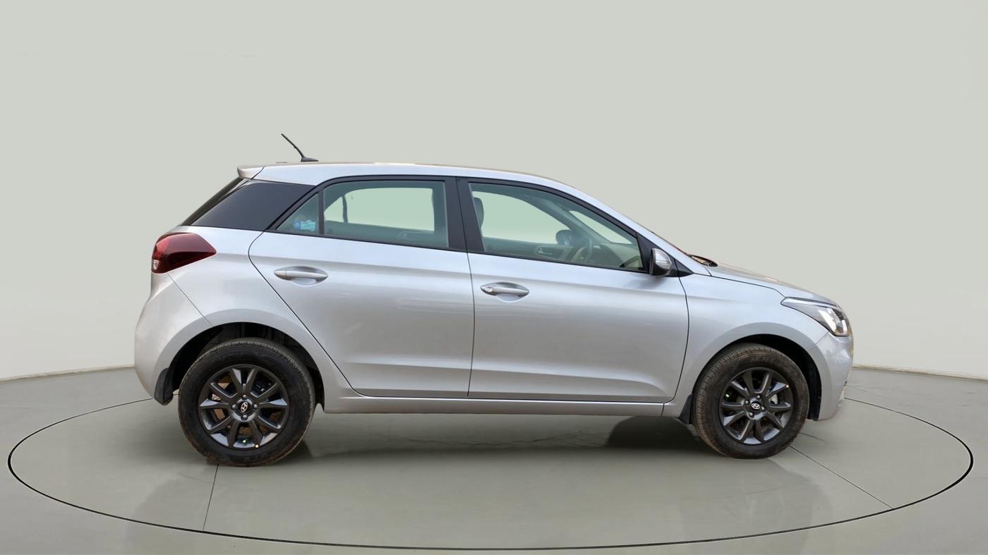2019 Hyundai Elite i20 SPORTZ PLUS 1.2, Petrol, Manual, 4,741 km, Right Side View