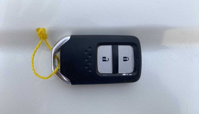 2018 Honda WR-V 1.5L I-DTEC VX MT, Diesel, Manual, 65,979 km, Key Close Up