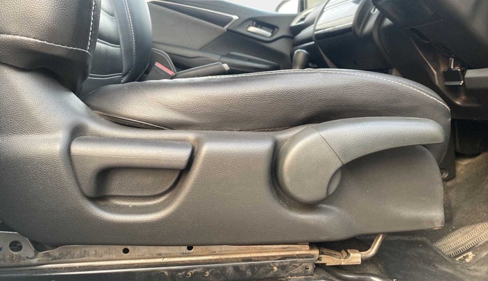 2018 Honda WR-V 1.5L I-DTEC VX MT, Diesel, Manual, 65,979 km, Driver Side Adjustment Panel