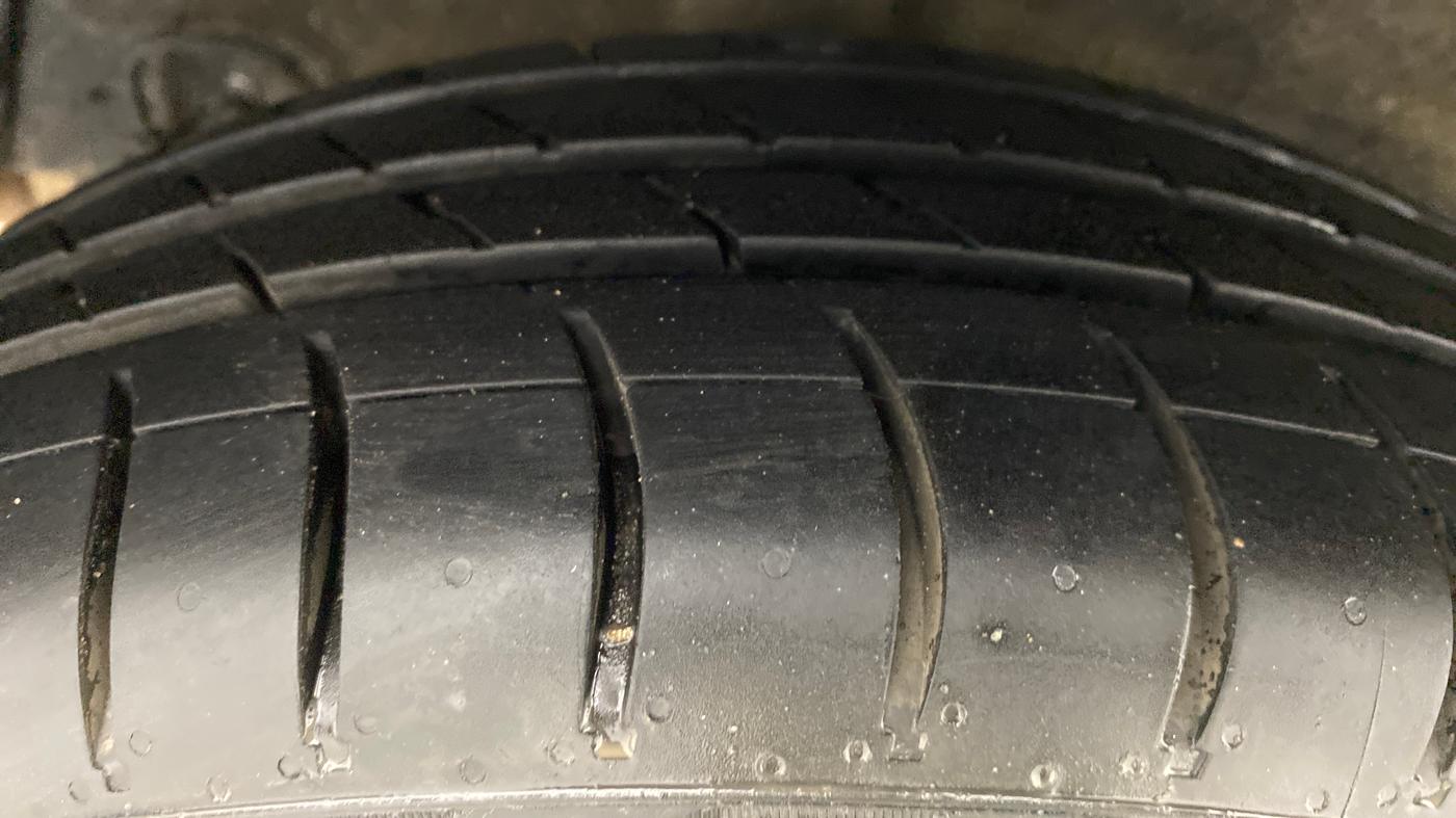 2014 Hyundai Xcent SX 1.2, Petrol, Manual, 46,371 km, Right Rear Tyre Tread