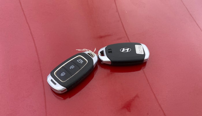 2019 Hyundai Verna 1.6 VTVT SX O, Petrol, Manual, 41,361 km, Key Close Up