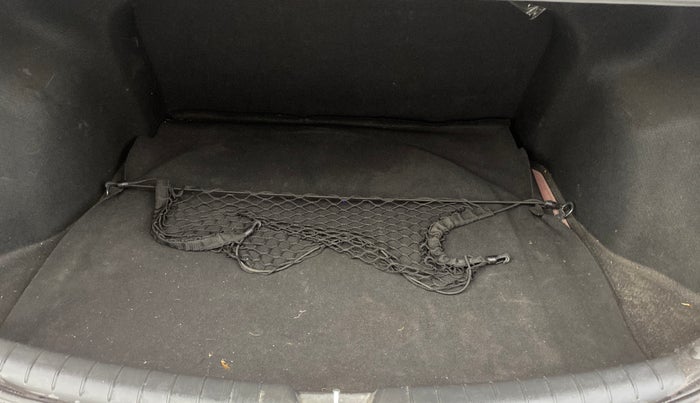 2019 Hyundai Verna 1.6 VTVT SX O, Petrol, Manual, 41,361 km, Boot Inside