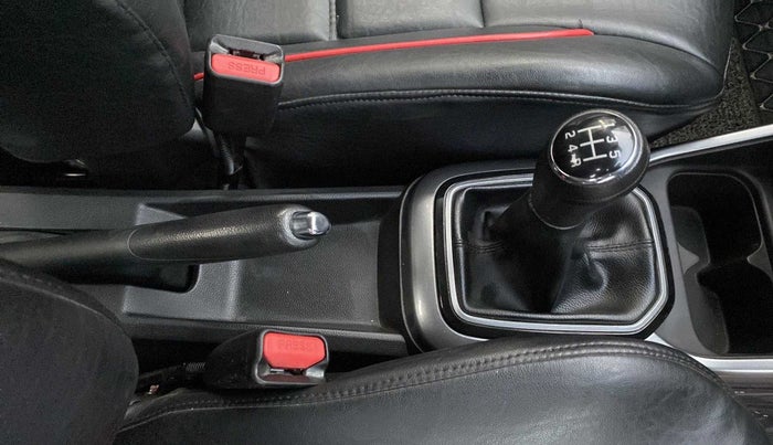 2020 Maruti IGNIS ZETA 1.2, Petrol, Manual, 66,461 km, Gear Lever
